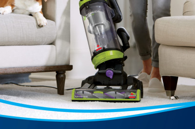 Review of BISSELL 2252 CleanView Swivel Upright Bagless Vacuum
